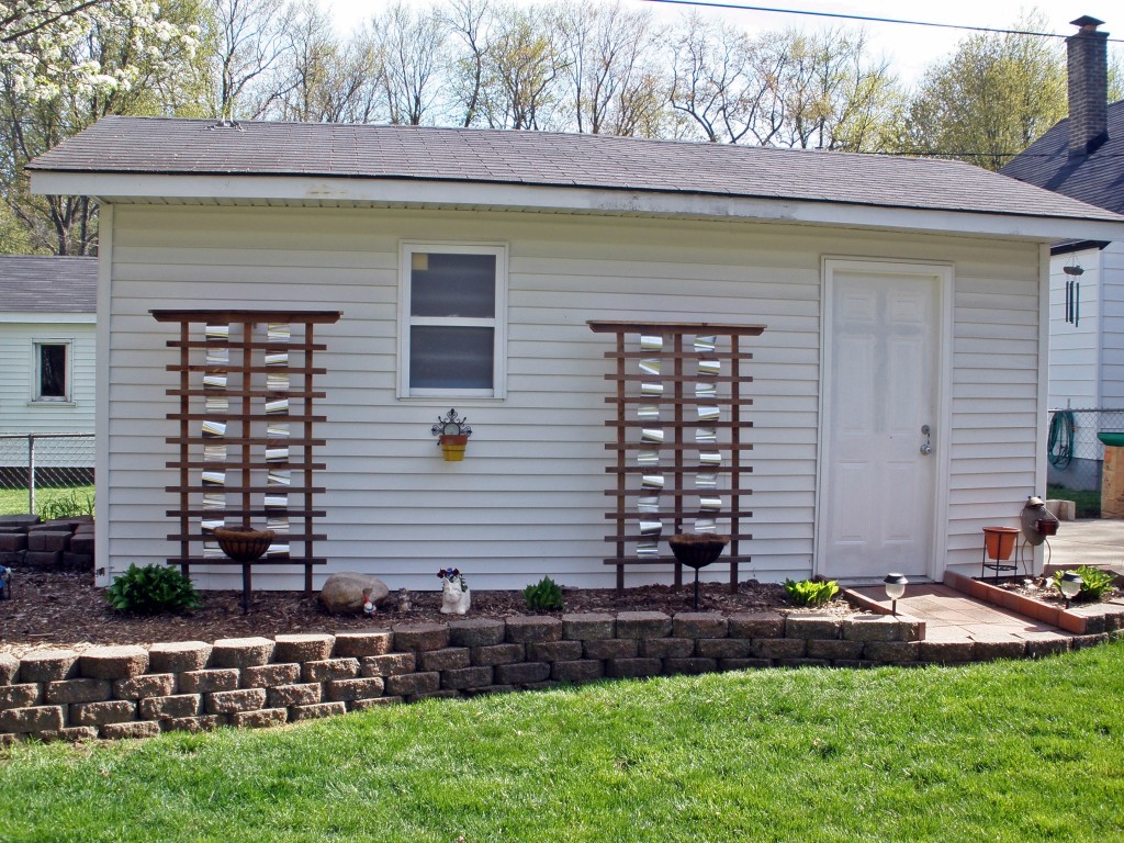 home and garden-trellis art